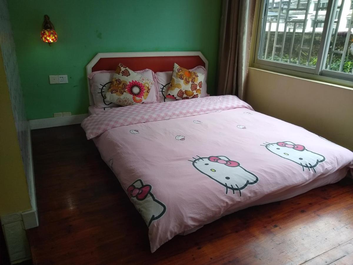 Yangshuo How Flowers Hostel Buitenkant foto