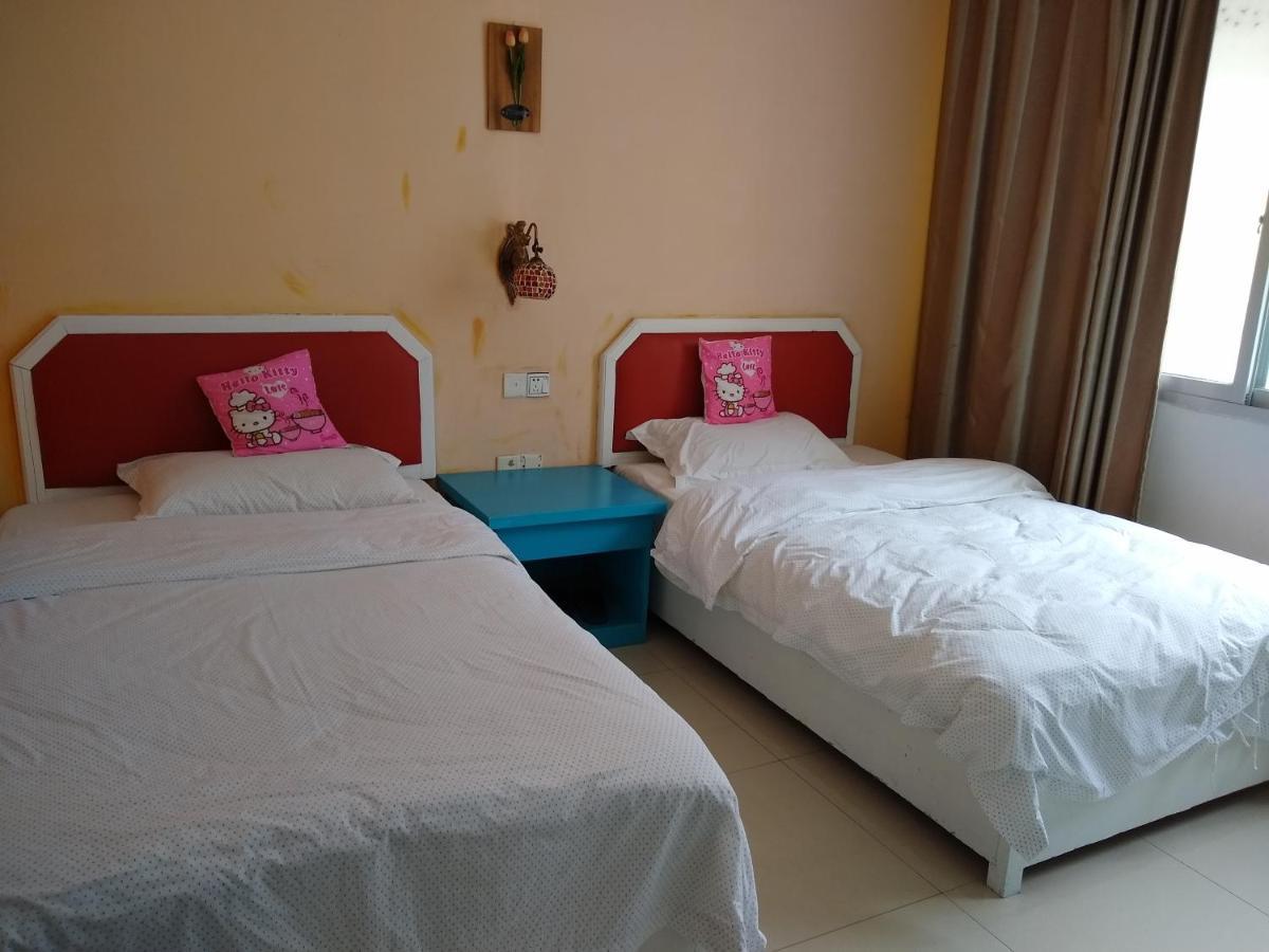 Yangshuo How Flowers Hostel Buitenkant foto