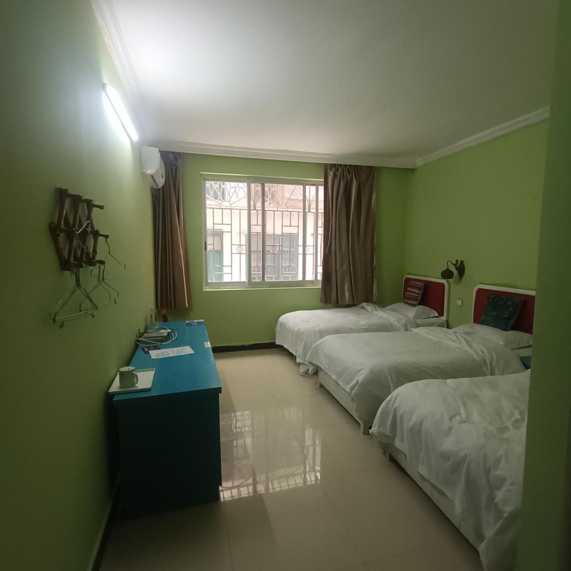 Yangshuo How Flowers Hostel Buitenkant foto