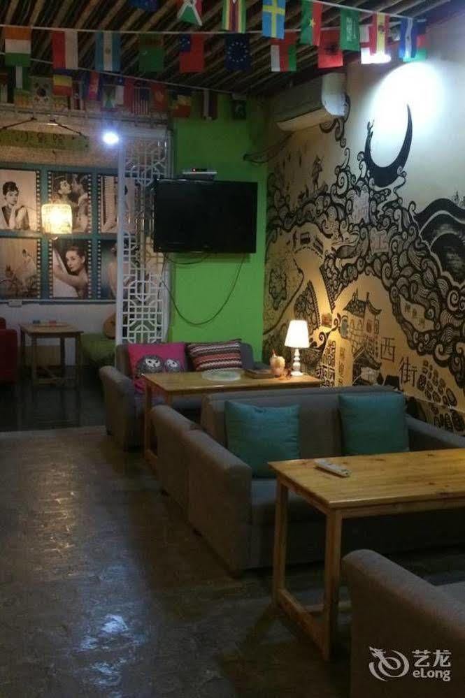 Yangshuo How Flowers Hostel Buitenkant foto